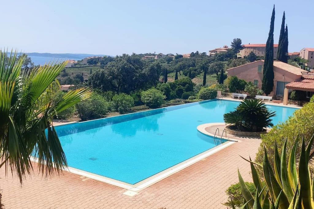 Aphrodite By Kleidos - Tres Belle Maison 6 P Climatisee Golfe Sainte Maxime 罗克布伦河畔阿尔让 外观 照片